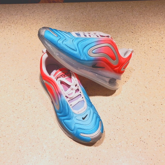 🆕️ Nike Air Max 720 'Pink Sea' 🌊 - Picture 2 of 16